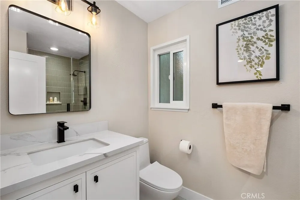 27022 Mariscal Ln, Mission Viejo, CA 92691