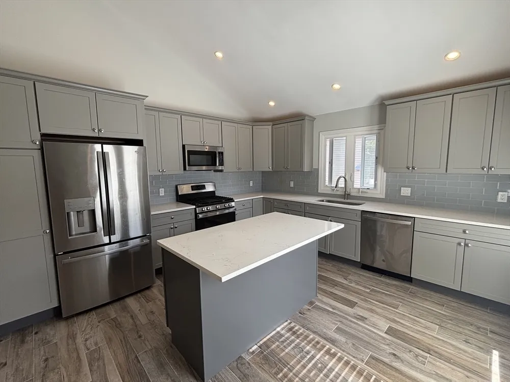 47 Dighton St, Boston, MA 02135