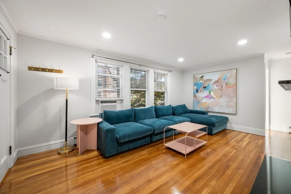 67 Saint James Circle, Newton, MA 02458