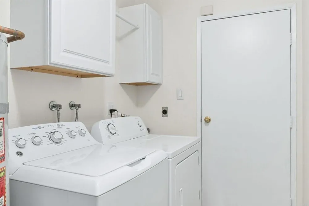 2611 Ledgetop Pl, Spring Valley, CA 91977