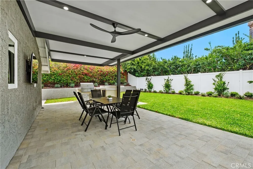 27022 Mariscal Ln, Mission Viejo, CA 92691