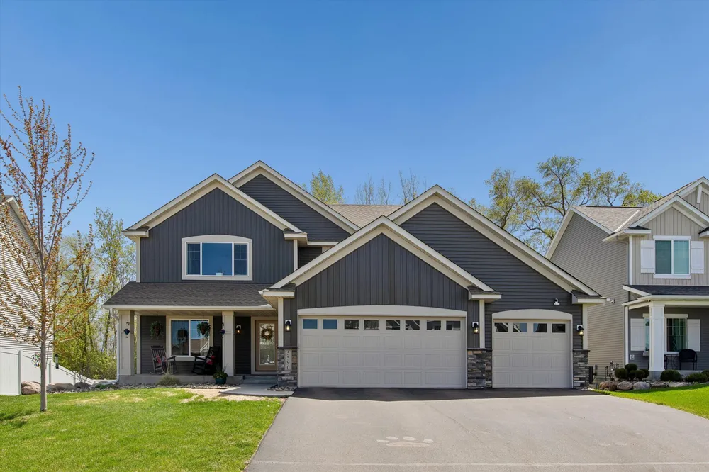 5590 Upper 179th St W, Lakeville, MN 55044