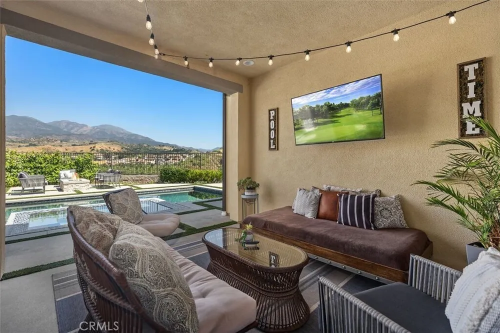 1835 ALISO CANYON DR, Lake Forest, CA 92679
