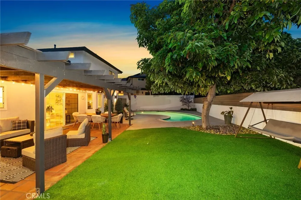 348 N Mountain Ave, Monrovia, CA 91016