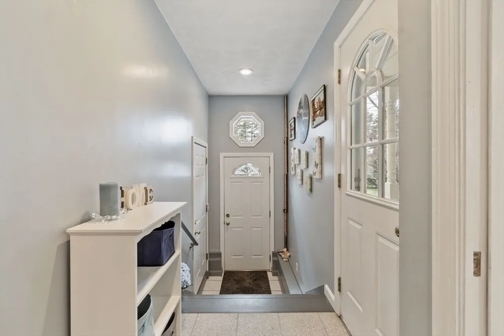1 Anderson St, Peabody, MA 01960