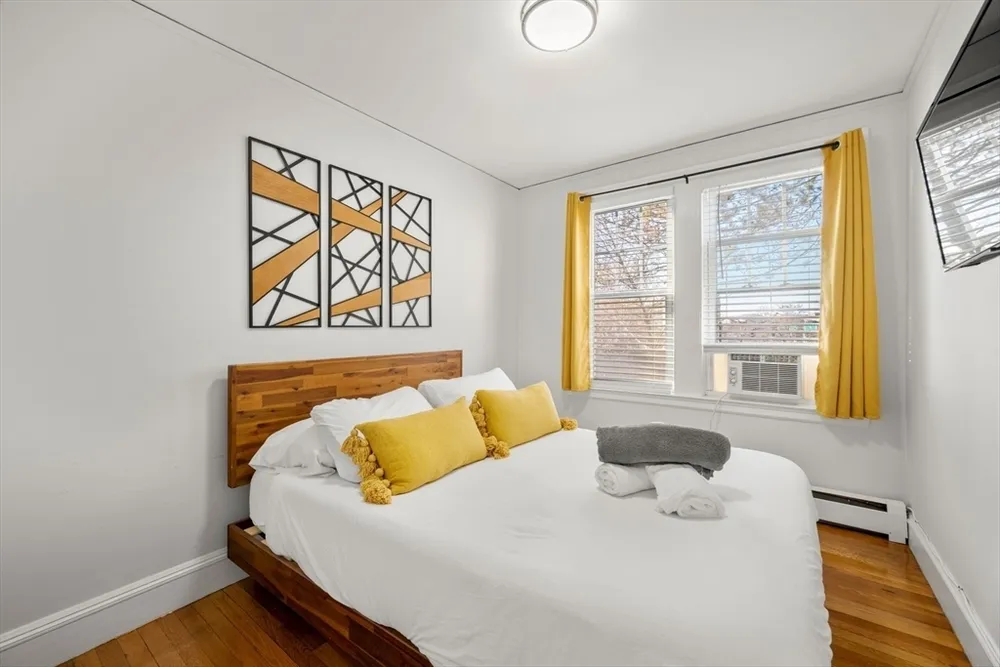 67 Saint James Circle, Newton, MA 02458