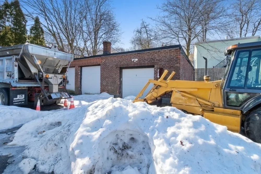 47 Dighton St, Boston, MA 02135
