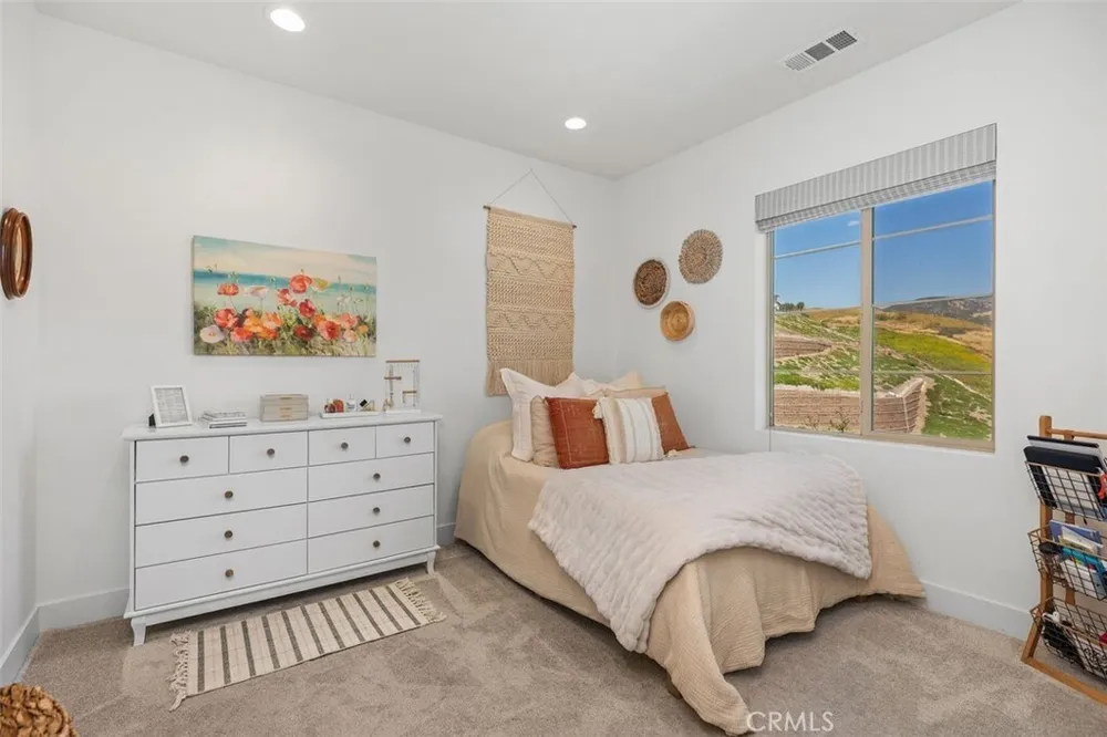 1835 ALISO CANYON DR, Lake Forest, CA 92679