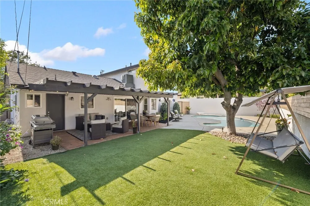 348 N Mountain Ave, Monrovia, CA 91016