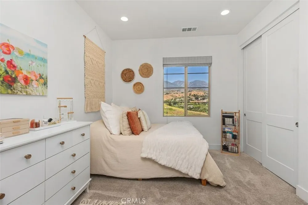 1835 ALISO CANYON DR, Lake Forest, CA 92679