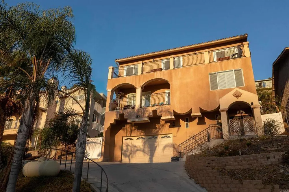 1657 Coronado Ave, Spring Valley, CA 91977