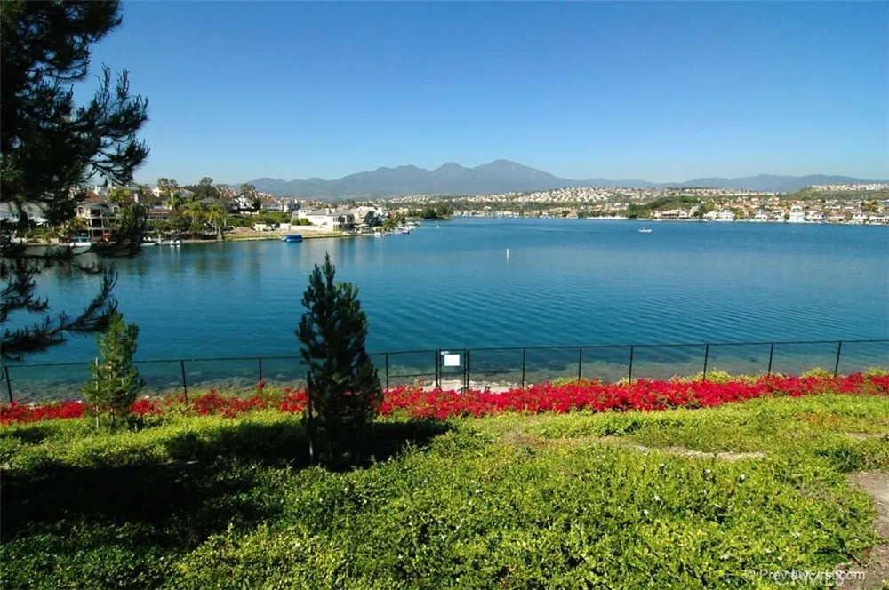 27022 Mariscal Ln, Mission Viejo, CA 92691