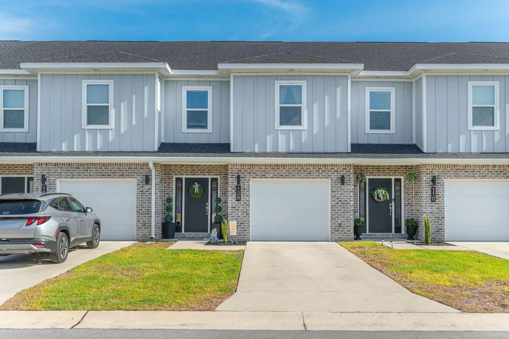 108 Pentecost Way, Fort Walton Beach, FL 32547
