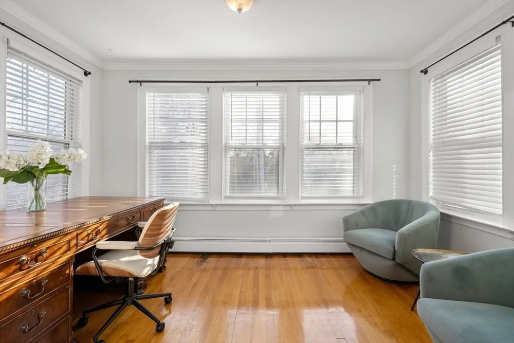 67 Saint James Circle, Newton, MA 02458