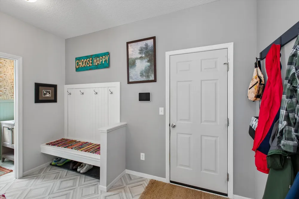 5590 Upper 179th St W, Lakeville, MN 55044