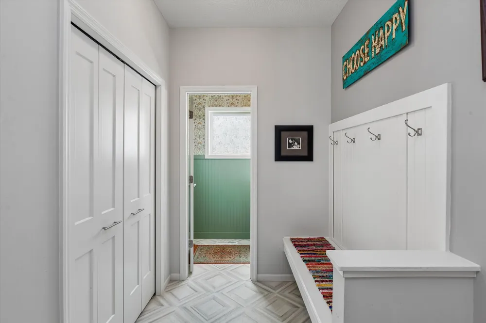5590 Upper 179th St W, Lakeville, MN 55044