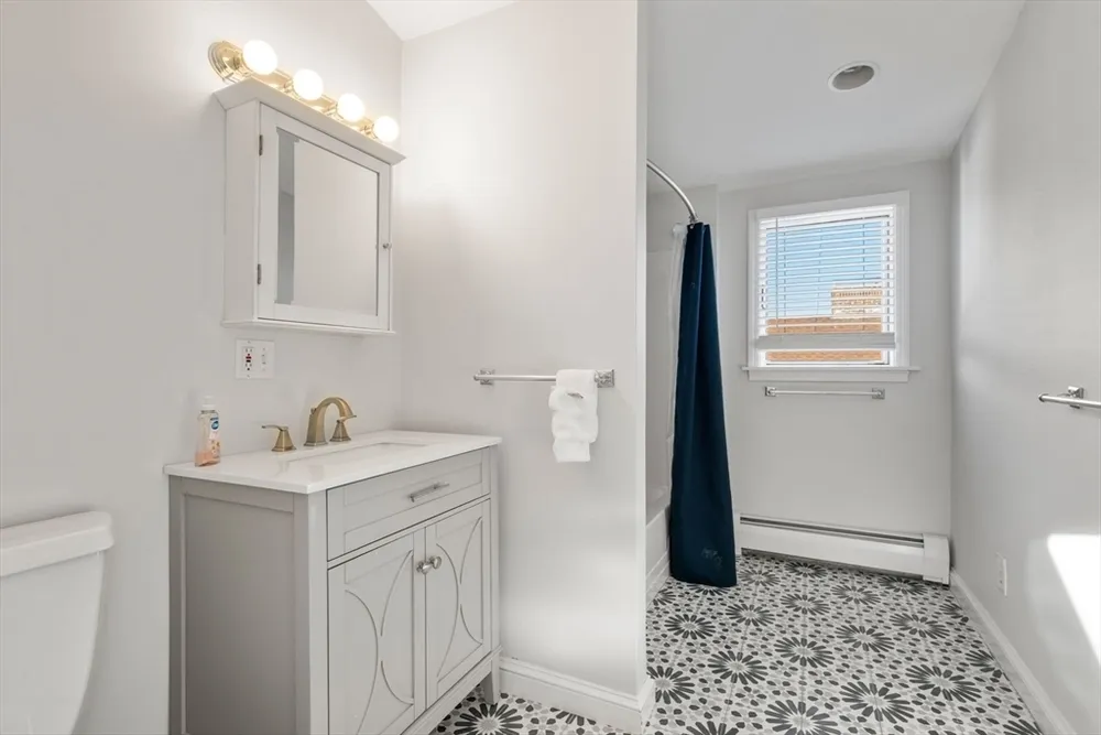 67 Saint James Circle, Newton, MA 02458