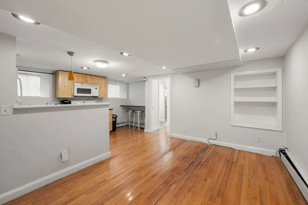 67 Saint James Circle, Newton, MA 02458