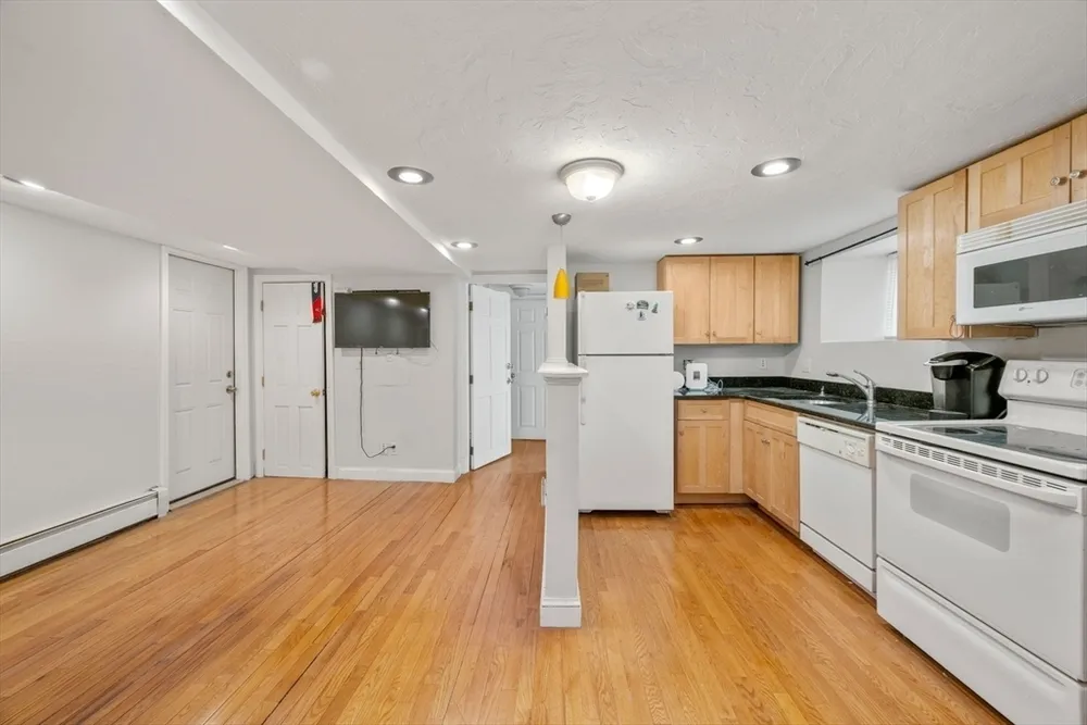 67 Saint James Circle, Newton, MA 02458