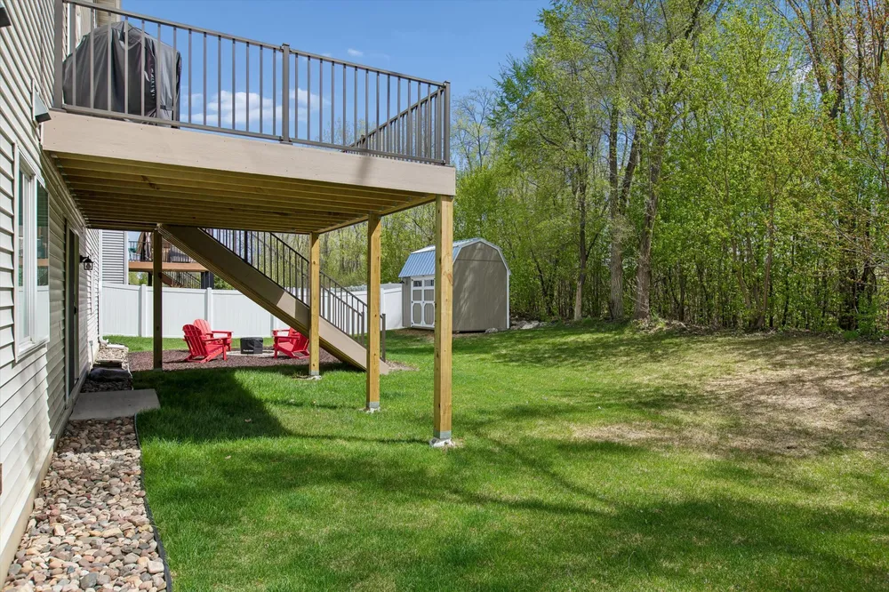 5590 Upper 179th St W, Lakeville, MN 55044