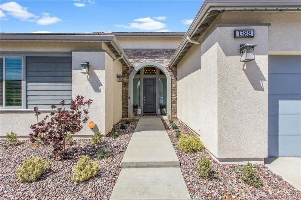 1388 Melstone St, Beaumont, CA 92223