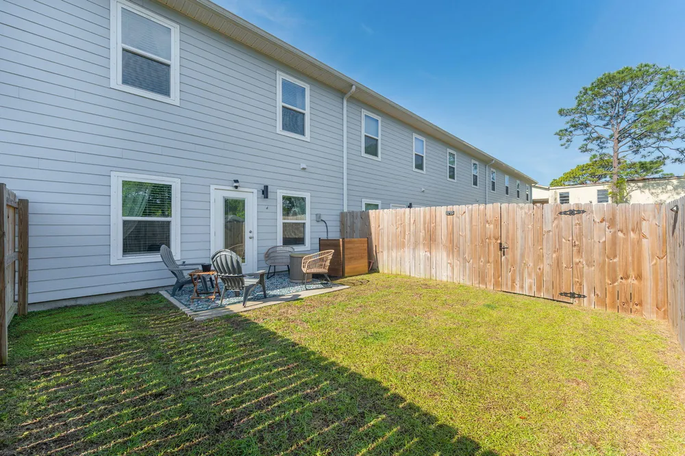 108 Pentecost Way, Fort Walton Beach, FL 32547