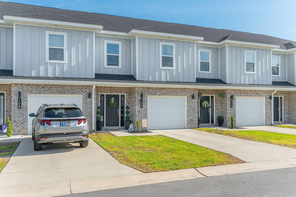 108 Pentecost Way, Fort Walton Beach, FL 32547