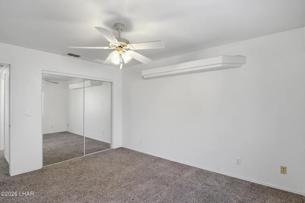 3021 Crater Dr, Lake Havasu City, AZ 86404