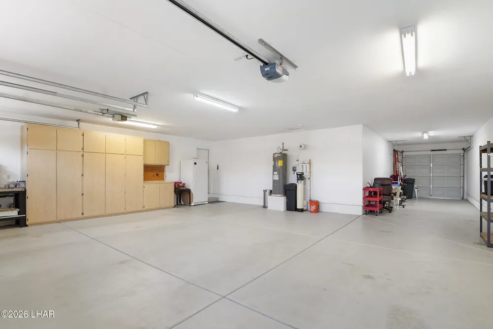 3021 Crater Dr, Lake Havasu City, AZ 86404