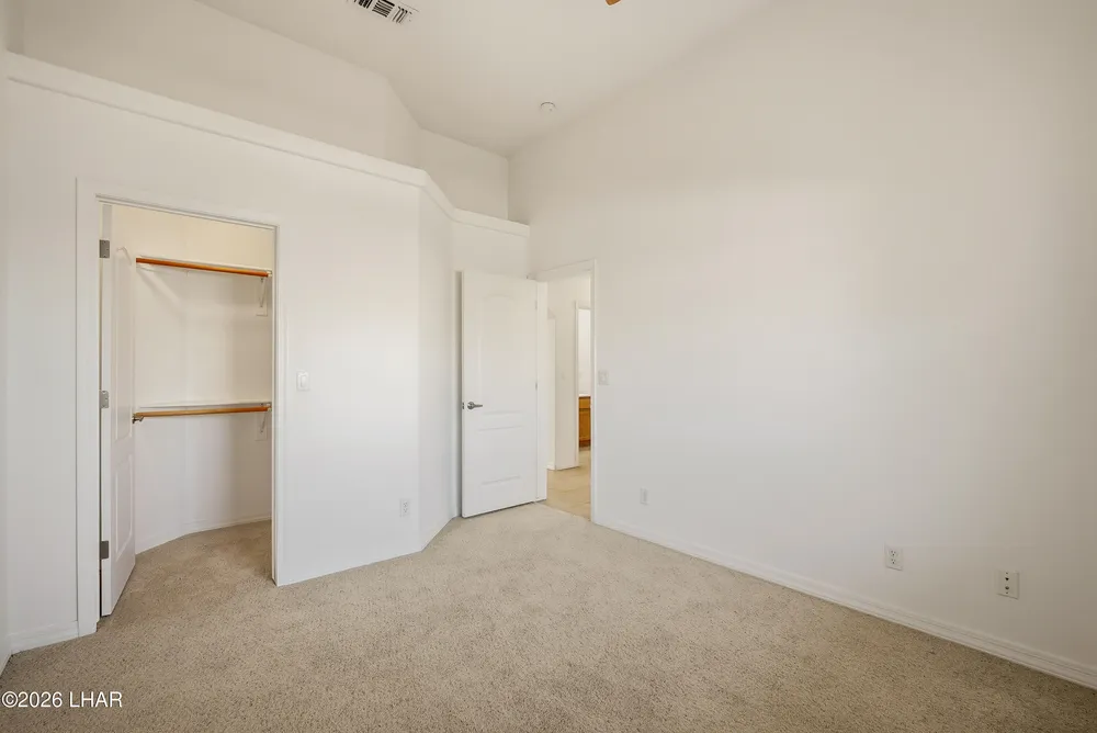 3316 Thundercloud Dr, Lake Havasu City, AZ 86406