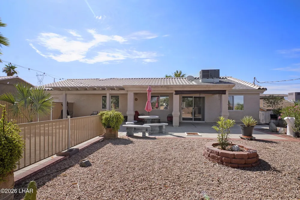 3021 Crater Dr, Lake Havasu City, AZ 86404