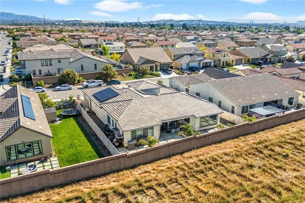 1388 Melstone St, Beaumont, CA 92223