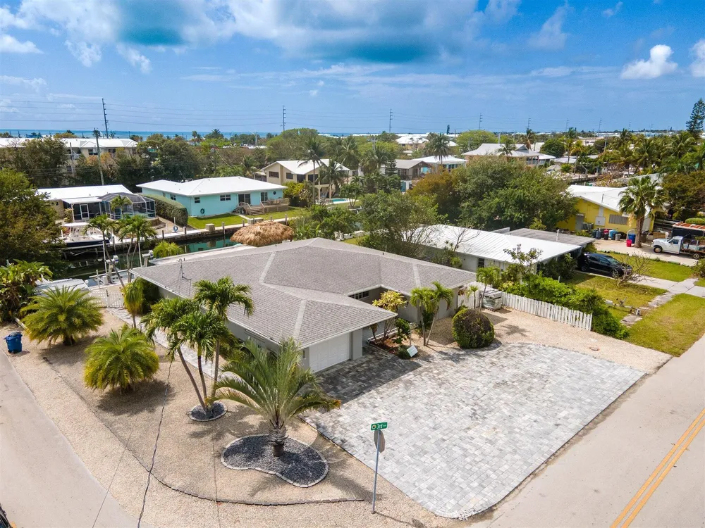 11295 3rd Avenue Gulf, Marathon, FL 33050