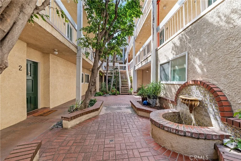 4807 Beck Ave, Valley Village, CA 91601