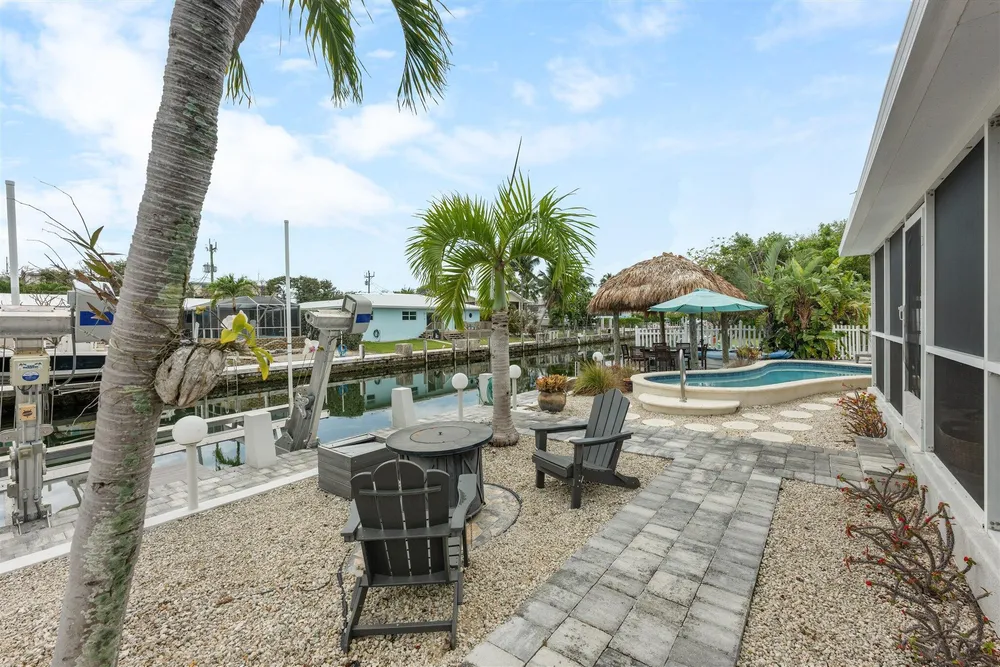 11295 3rd Avenue Gulf, Marathon, FL 33050