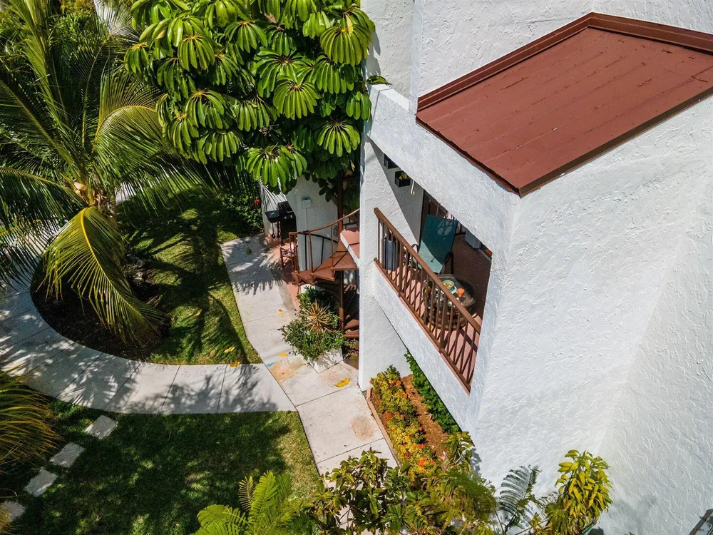 601 W Ocean Dr, Key Colony Beach, FL 33051