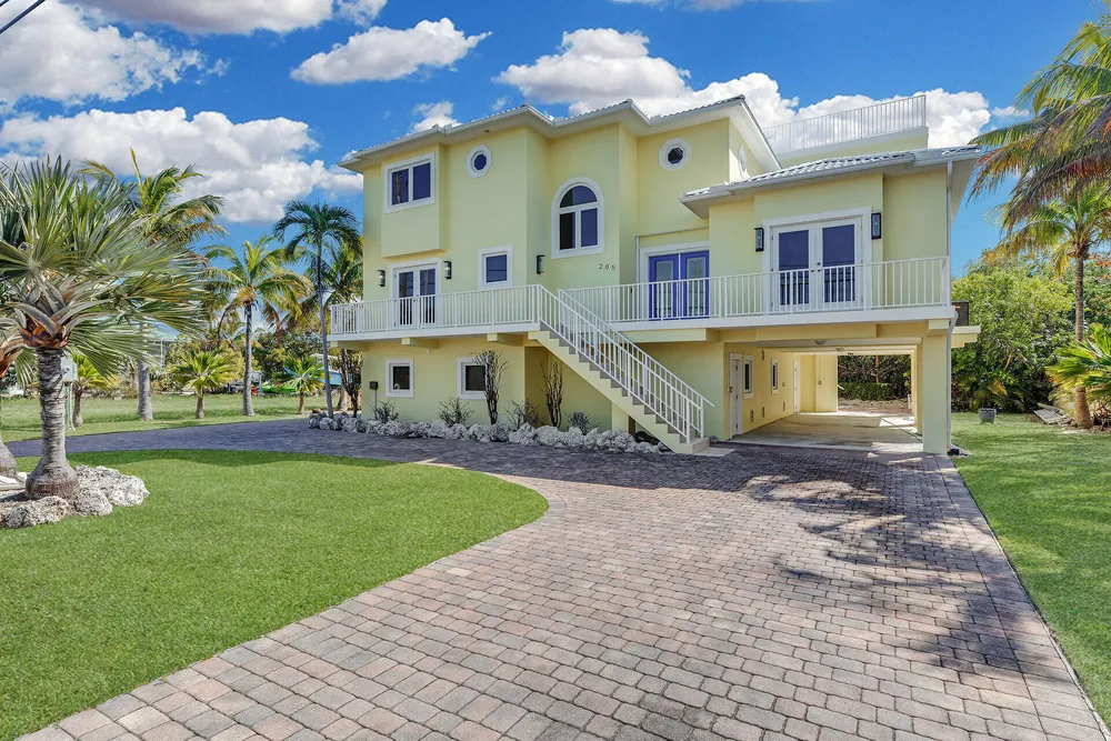 205 Stirrup Key Blvd, Marathon, FL 33050