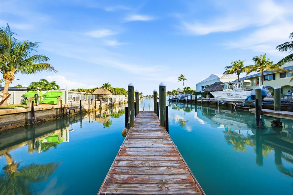 340 E Ocean Dr, Key Colony Beach, FL 33051