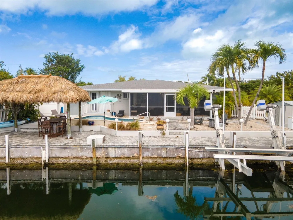 11295 3rd Avenue Gulf, Marathon, FL 33050