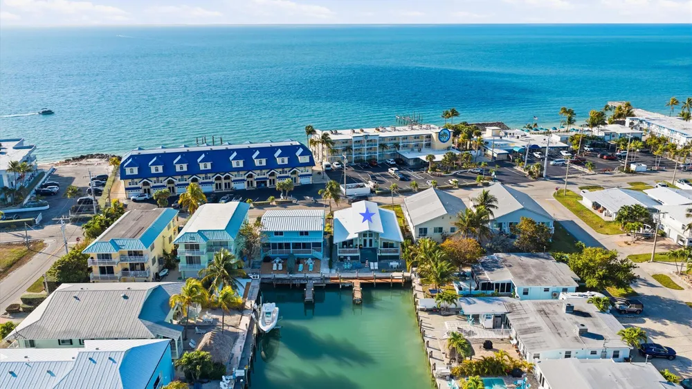 340 E Ocean Dr, Key Colony Beach, FL 33051