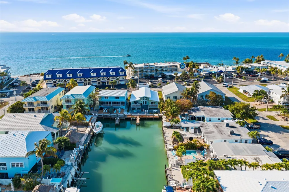 340 E Ocean Dr, Key Colony Beach, FL 33051