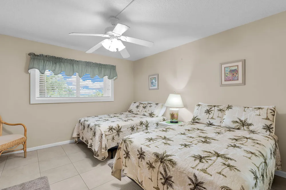 1101 W Ocean Dr, Key Colony Beach, FL 33051