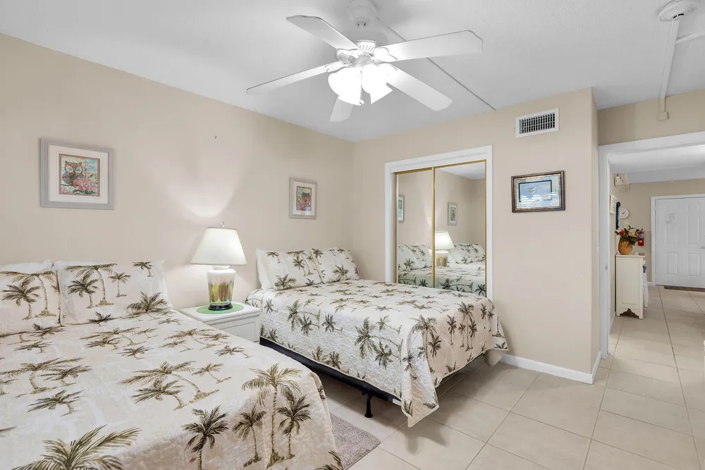1101 W Ocean Dr, Key Colony Beach, FL 33051