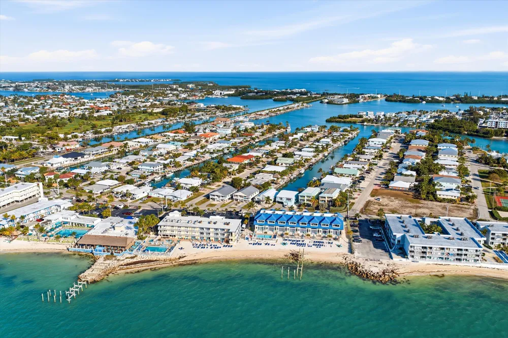 340 E Ocean Dr, Key Colony Beach, FL 33051