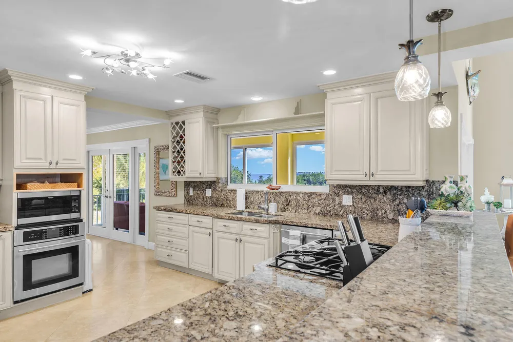 205 Stirrup Key Blvd, Marathon, FL 33050