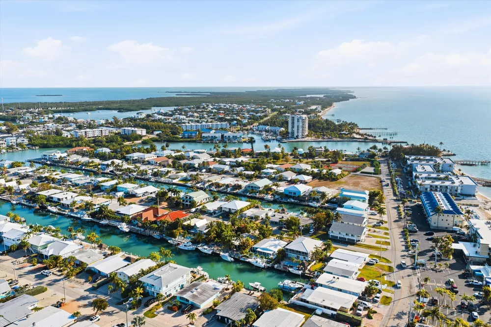 340 E Ocean Dr, Key Colony Beach, FL 33051