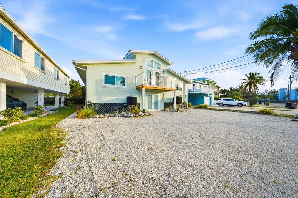 340 E Ocean Dr, Key Colony Beach, FL 33051