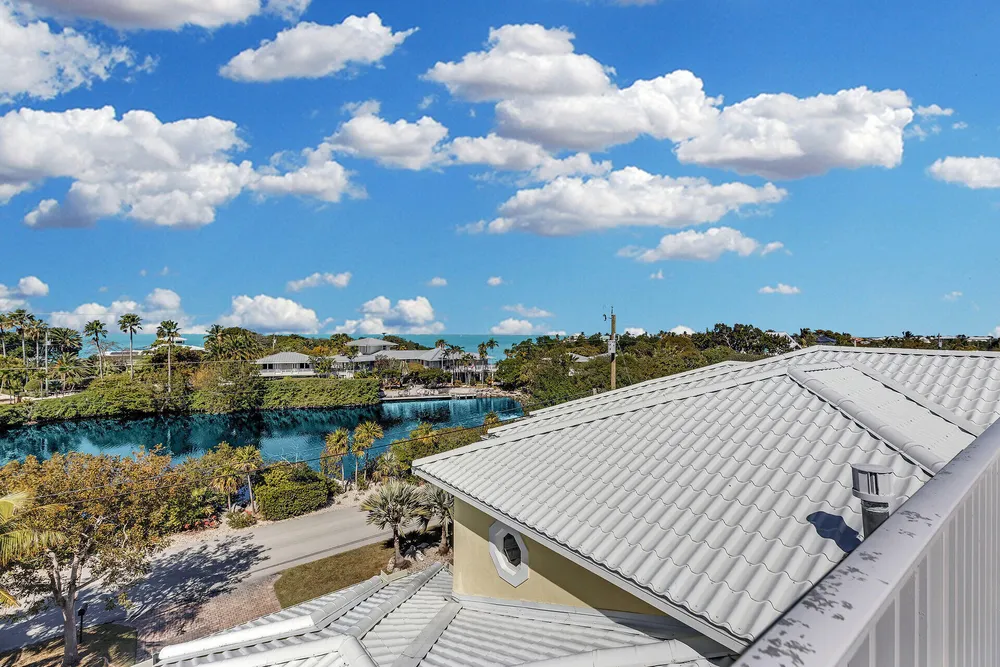 205 Stirrup Key Blvd, Marathon, FL 33050