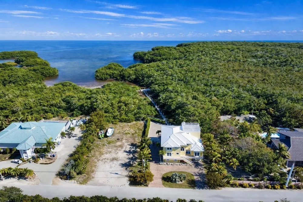 205 Stirrup Key Blvd, Marathon, FL 33050