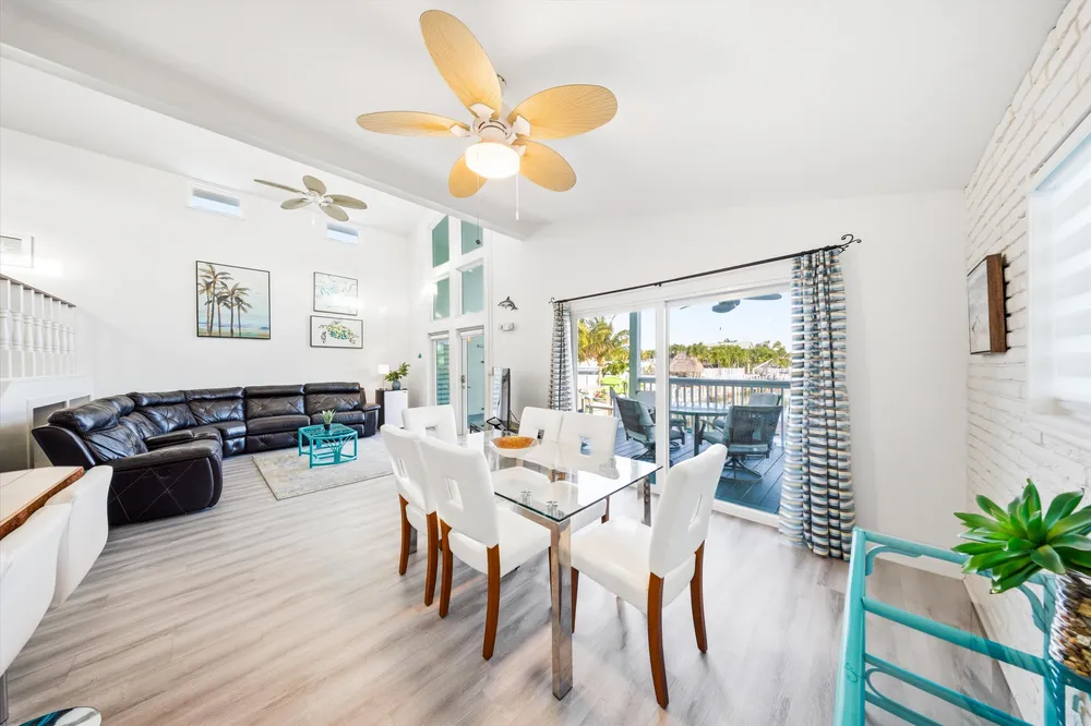 340 E Ocean Dr, Key Colony Beach, FL 33051
